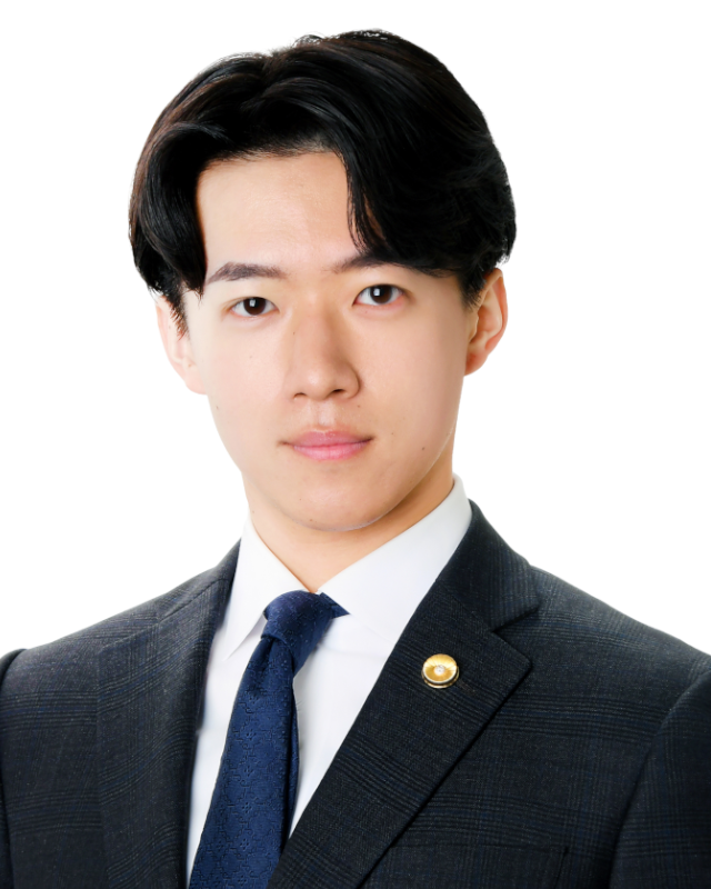 圀府寺　真緒
